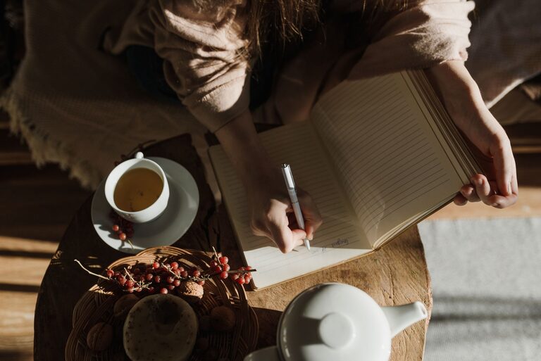 How to Build a Calming Morning Routine